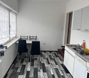 Homburg Apartment | Ferienwohnung-Monteurwohnung
