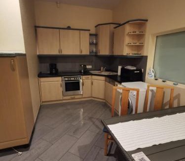 Meine Apartment | Ferienwohnung &Monteurwohnung-Parkplatz neben Braunschweig