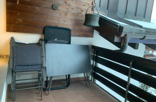 Laax Apartment | Ferienwohnung Murschetg