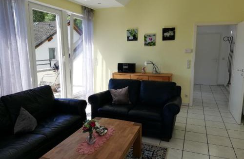 Lieser Apartment | Ferienwohnung Panoramablick - Waldrandnähe - Weitblick - Ostbalkon und Südloggia