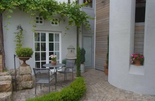 Oberotterbach Apartment | Ferienwohnung pfa[e]lzerleben - apartment/flat, shower and bath, WC,