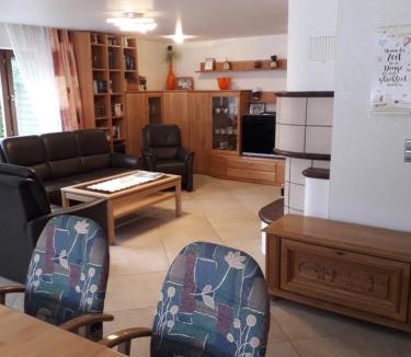 Erlenbach bei Dahn Apartment | Ferienwohnung Schehl