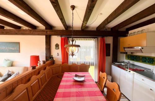 Vorauf Apartment | Ferienwohnung Schimmer mit Bergblick im ruhigen, naturverbundenen Ferienpark Vorauf, Siegsdorf