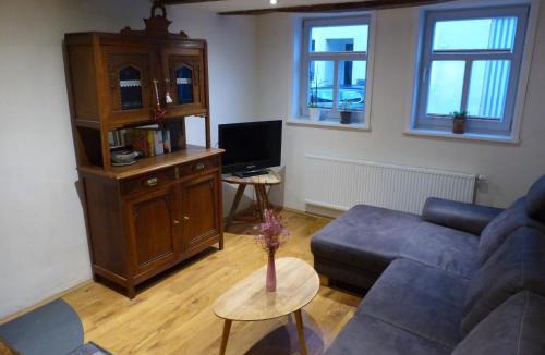 Grebenstein Apartment | Ferienwohnung Schindewolf