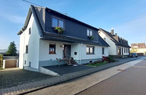 Baumholder Apartment | Ferienwohnung Schneider