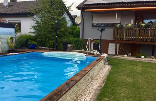 Sersheim Apartment | Ferienwohnung Schwarz