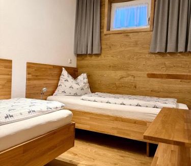 Vorderthiersee Apartment | Ferienwohnung Seethaler - Gartenblick