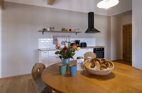 Wackersberg Apartment | Ferienwohnung Singer "morgensonne"