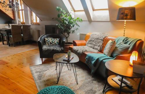 Bottenbach Apartment | Ferienwohnung Sommer