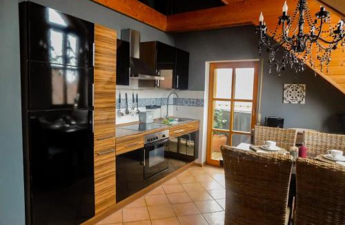 Bottenbach Apartment | Ferienwohnung Sommer