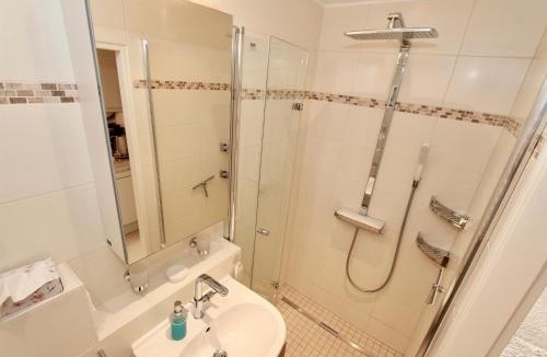 Bad St. Peter-Ording Apartment | Ferienwohnung Strandmarie, Haus Loreley, App. 14