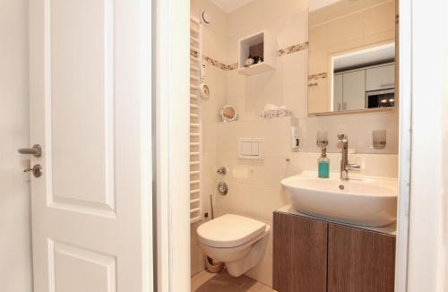 Bad St. Peter-Ording Apartment | Ferienwohnung Strandmarie, Haus Loreley, App. 14