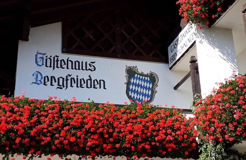 Bad Bayersoien Apartment | Ferienwohnung Susanne im Gästehaus Bergfrieden