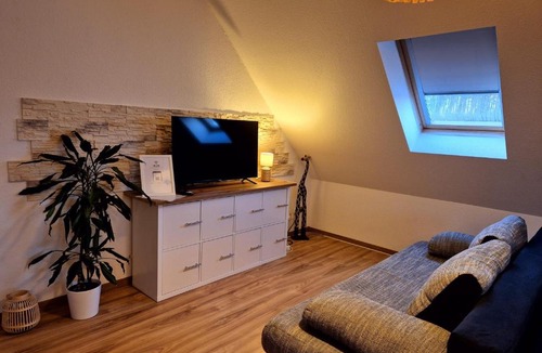 Topchin Apartment | Ferienwohnung Sunny 2