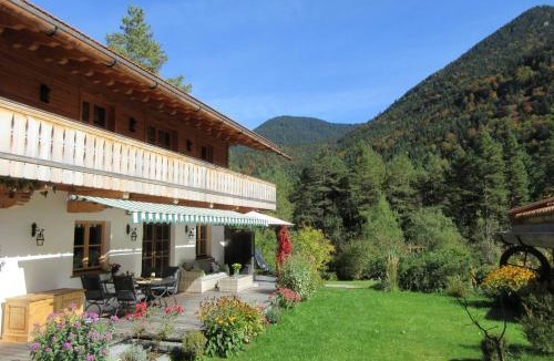Kreuth Apartment | Ferienwohnung Tegernsee,Fam Schneider, Kreuth-Grüneck