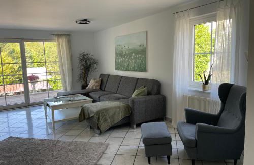 Scheidt Apartment | Ferienwohnung Waldblick