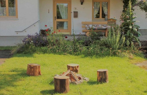 Arnbruck Apartment | Ferienwohnung Weiß