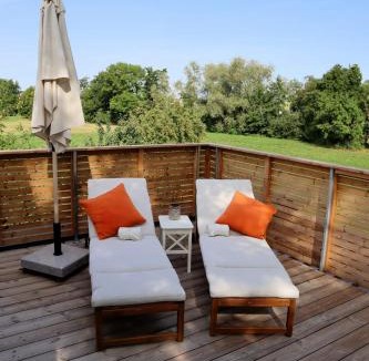 Hartershofen Apartment | Ferienwohnung Weitblick Himmel