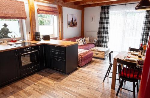 Neuloipfering Apartment | Ferienwohnung Wild West