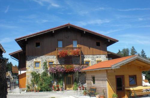 Teisendorf Apartment | Ferienwohnungen Esterer