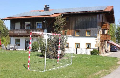 Teisendorf Apartment | Ferienwohnungen Esterer