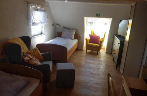 Jux Apartment | Ferienwohnungen Lamm Spiegelberg-Jux
