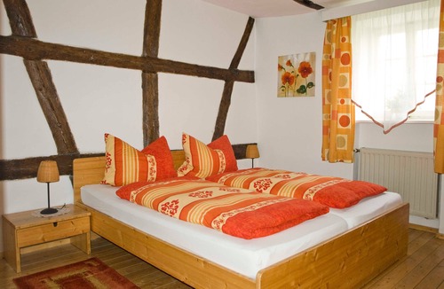 Bad Windsheim Bed & Breakfast | Ferienwohung Pastoriushaus - Pension Pastoriushaus