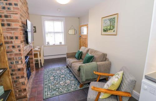 Lichfield House | Fern Cottage