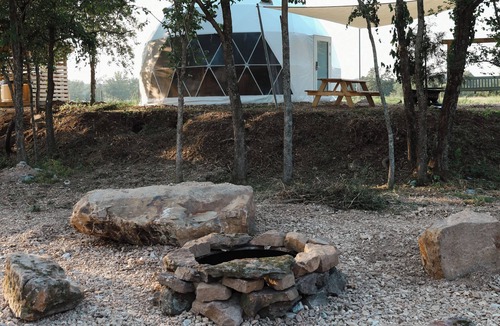 West Siloam Springs Cabin | Ferncrest Flint Creek