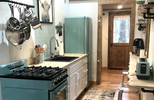 Rowland Cabin | Ferndale Cabin