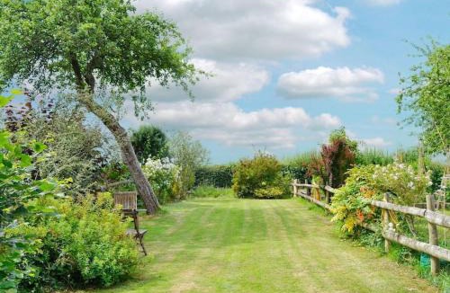 Honiton House | Ferndale Cottage Devon