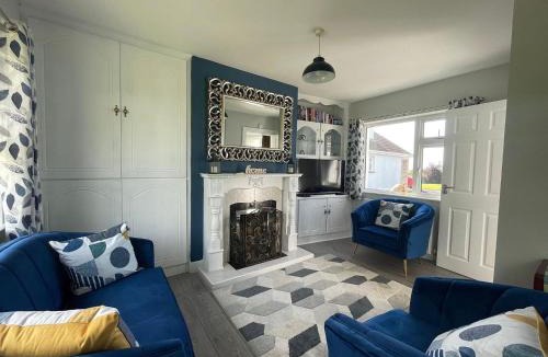 Derrybeg House | Fernfield Cottage