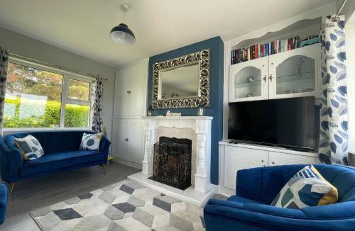Derrybeg House | Fernfield Cottage