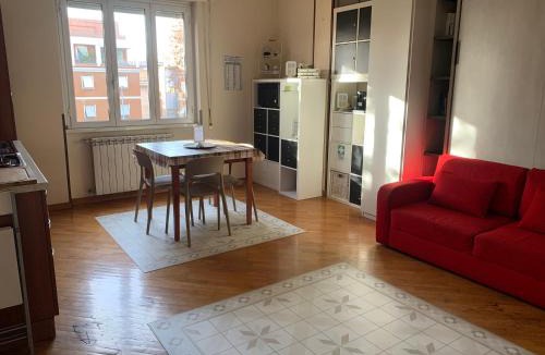 Prenestino-Centocelle Apartment | Ferrari House