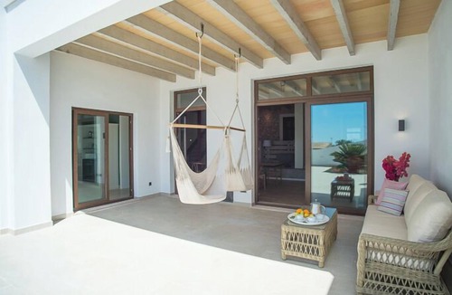 Santanyi House | Ferrer de Shorta Modern holiday home for 10, private pool, A/C and Wi-Fi