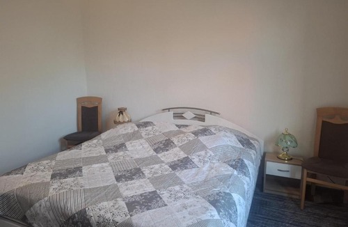 Kaulsdorf Apartment | FeWo Auguststraße
