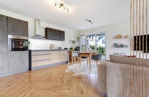 Hohenstein Apartment | FeWo Martini- mit Whirlpool,Terrasse und Albcard