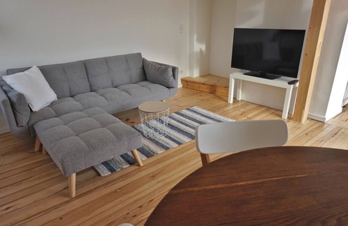 Bad Freienwalde Apartment | Fewo OG am Fluss mit Dachterrasse - Ein Himmlisches Erlebnis