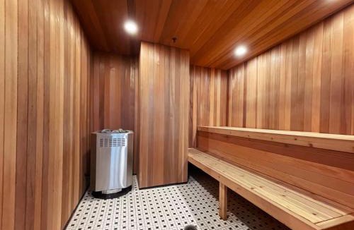 Crosstown Apartment | Fey's Flat
