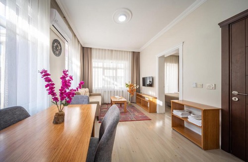 Emin Sinan Apartment | Feyza Apart