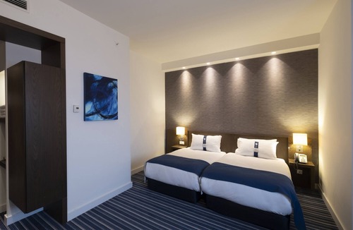 Bayrampasa Hotel | FEZ INN Hotel