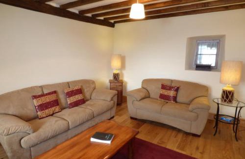 Llangower House | Ffynnon Gower