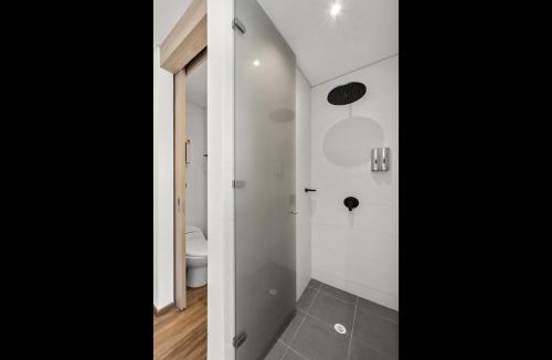 Chico Norte III Apartment | FH - Minimalist studio in Chico - Bogota