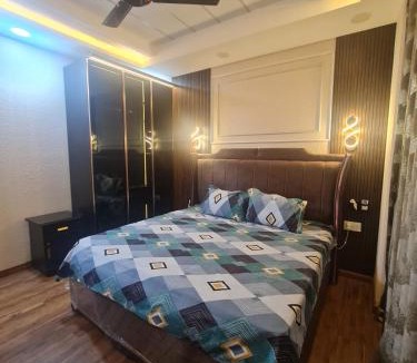 Dariyaganj Apartment | Fiaa- GARNET 3BHK