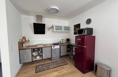 Marktredwitz Apartment | Fichtelgebirge: Modern apartment on the outskirts, close to nature.