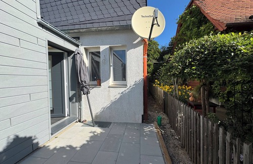 Marktredwitz Apartment | Fichtelgebirge: Modern apartment on the outskirts, close to nature.