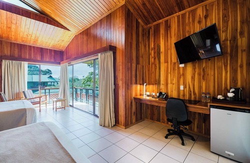 Santa Elena Hotel | Ficus Sunset Suites