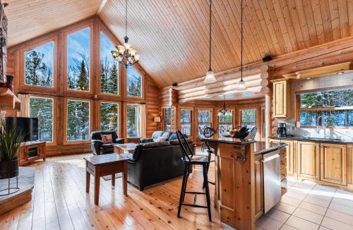 Fiddler Lake Resort Ski Chalet | Fiddler Lake Resort - Deer 61