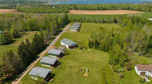 Brackley Beach Apartment | Fiddler's Green Country Cottages