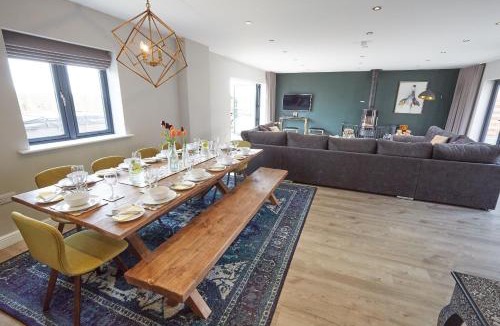 Dunholme House | Field Maple Barn, Ashlin Farm Barns